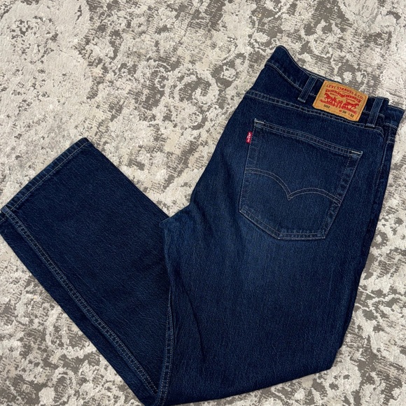 Levi’s 502 - Picture 1 of 2